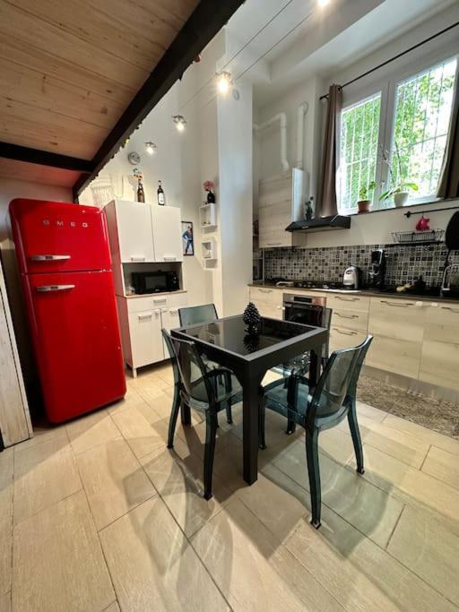 Loft Moderno Con Terrazzo Milão Exterior foto