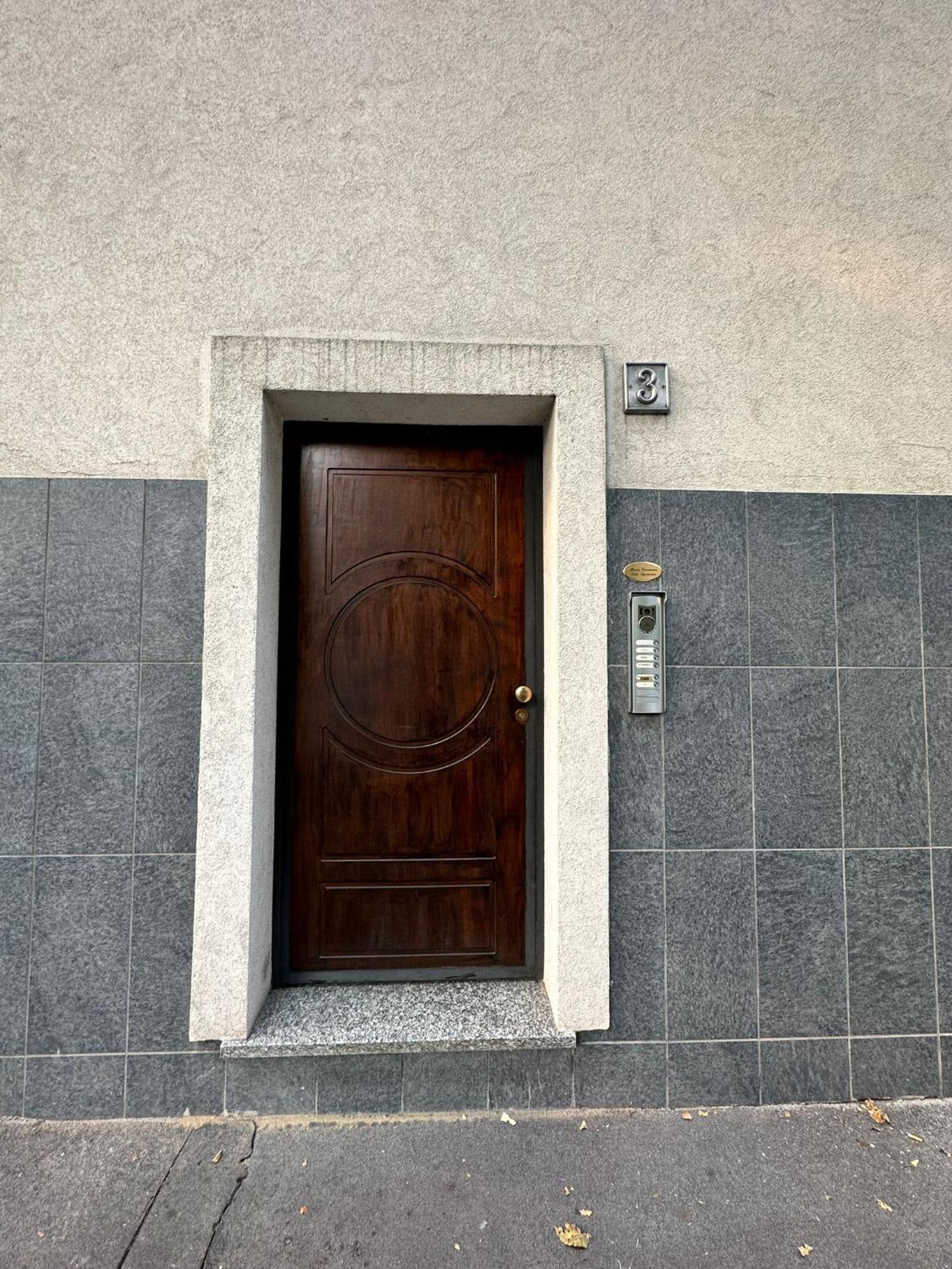 Loft Moderno Con Terrazzo Milão Exterior foto